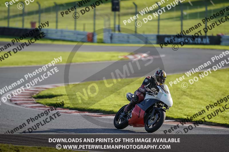 anglesey;brands hatch;cadwell park;croft;donington park;enduro digital images;event digital images;eventdigitalimages;mallory;no limits;oulton park;peter wileman photography;racing digital images;silverstone;snetterton;trackday digital images;trackday photos;vmcc banbury run;welsh 2 day enduro